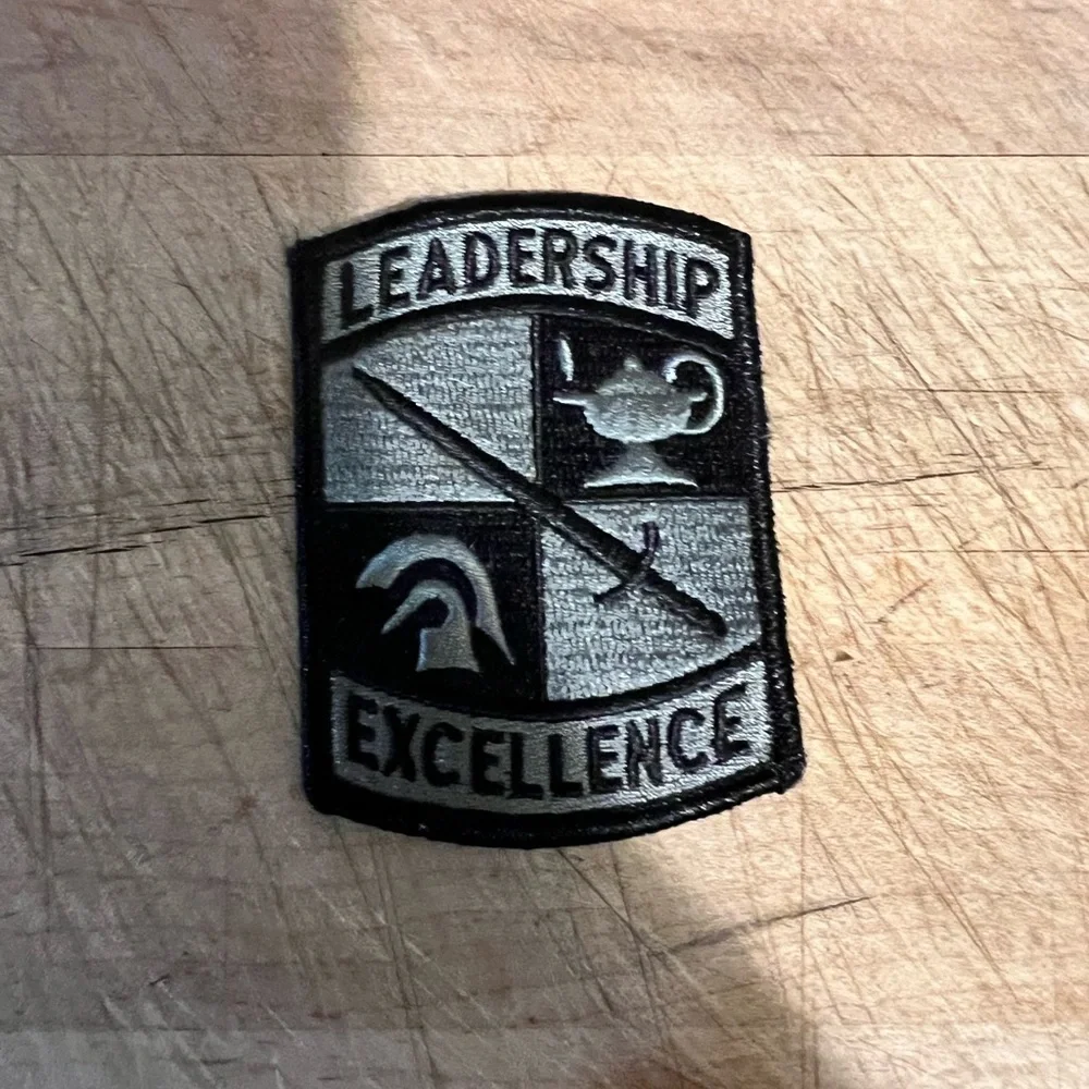 Army patch - Picture 1 of 1